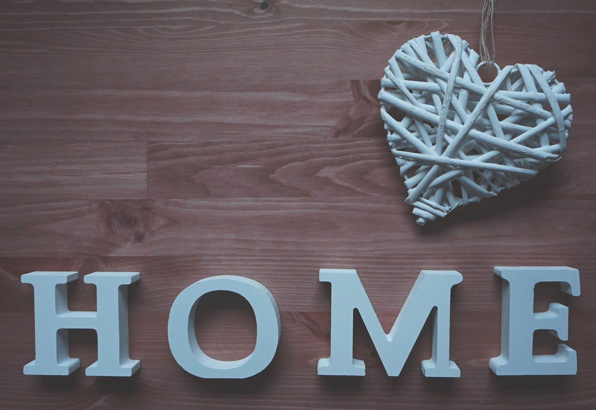 Tips for Renting a Home post thumbnail image