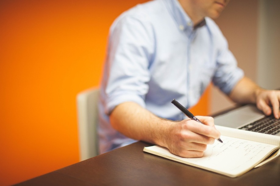 Essentials Needed to Set Up Your Home Office post thumbnail image